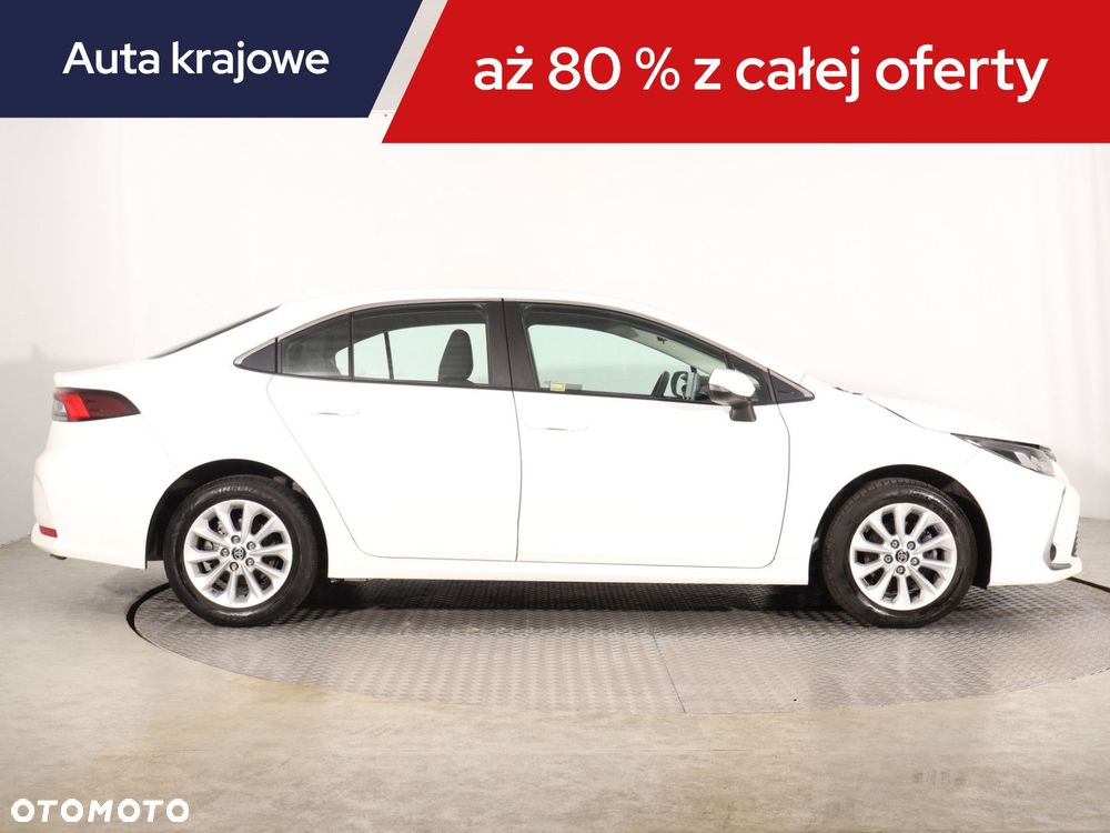 Toyota Corolla - 8