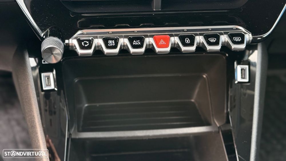 Peugeot 2008 1.5 BlueHDi Allure - 10