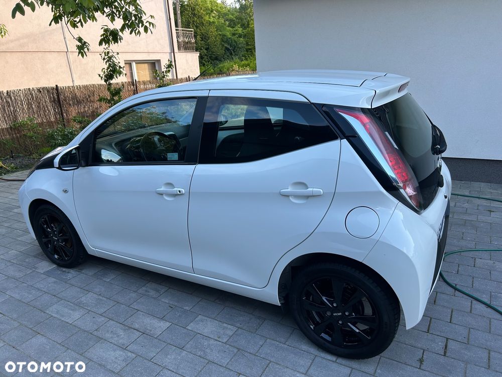Toyota Aygo 1.0 VVT-i Sprint EU6 - 4