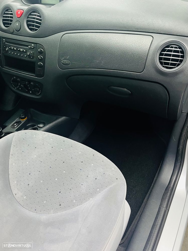 Citroën C3 1.1 SX + - 32