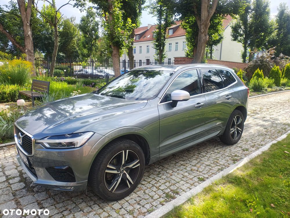 Volvo XC 60 D4 R-Design - 2