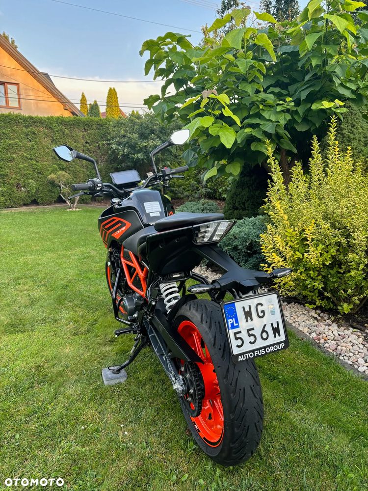 KTM Duke 125 - 4