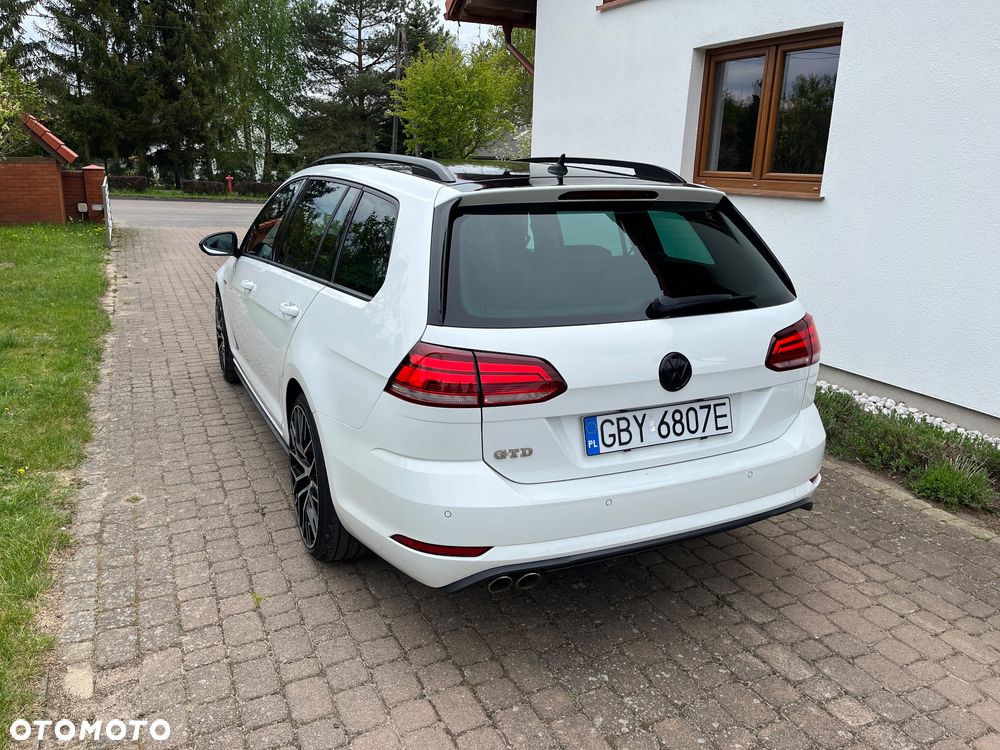 Volkswagen Golf GTD 2.0 TDI SCR DSG - 5
