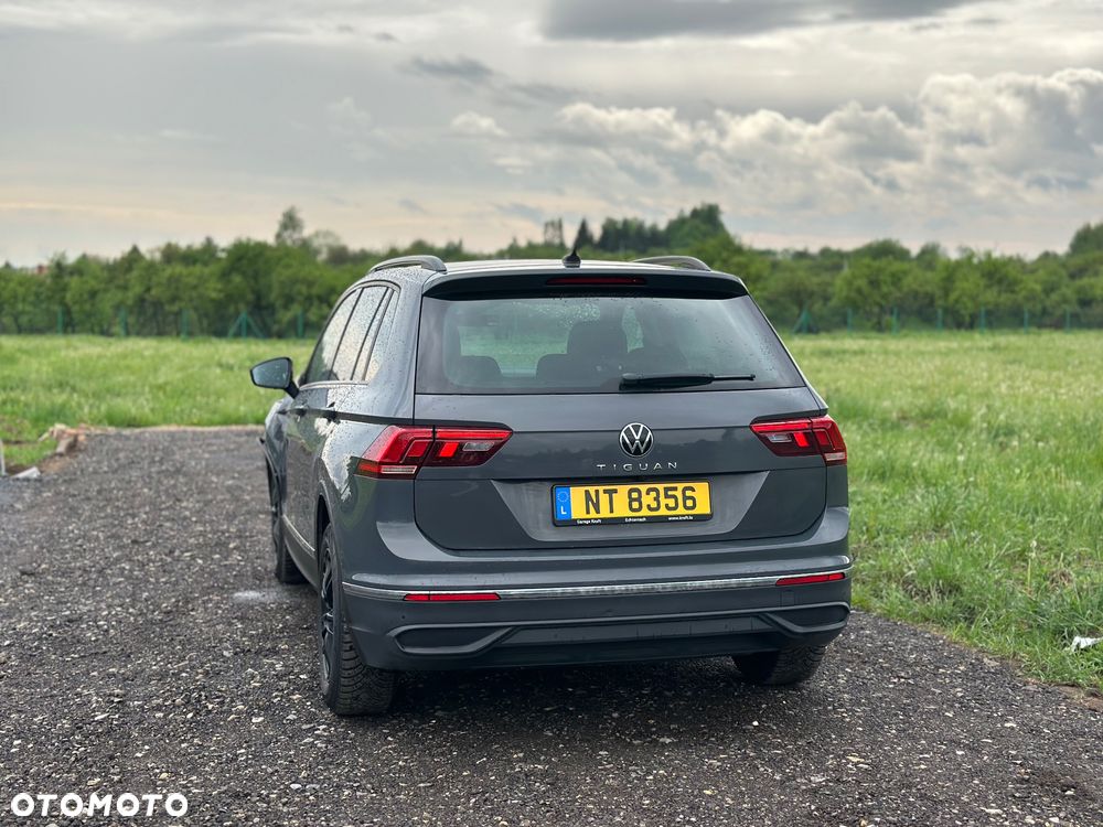 Volkswagen Tiguan - 14