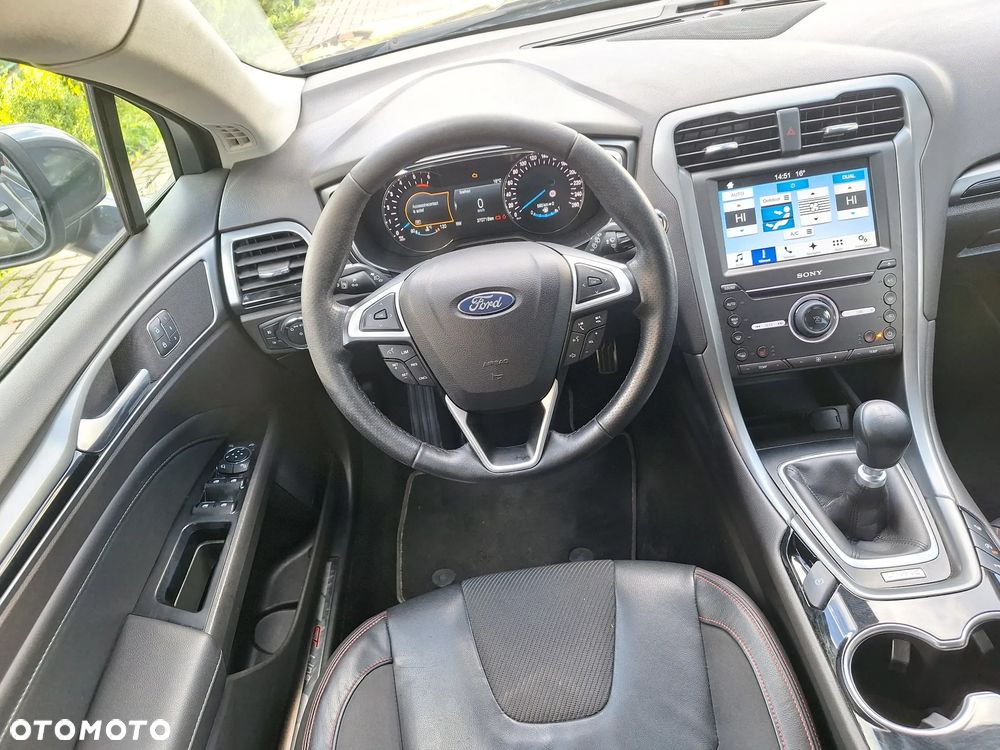 Ford Mondeo 2.0 TDCi ST-Line - 16