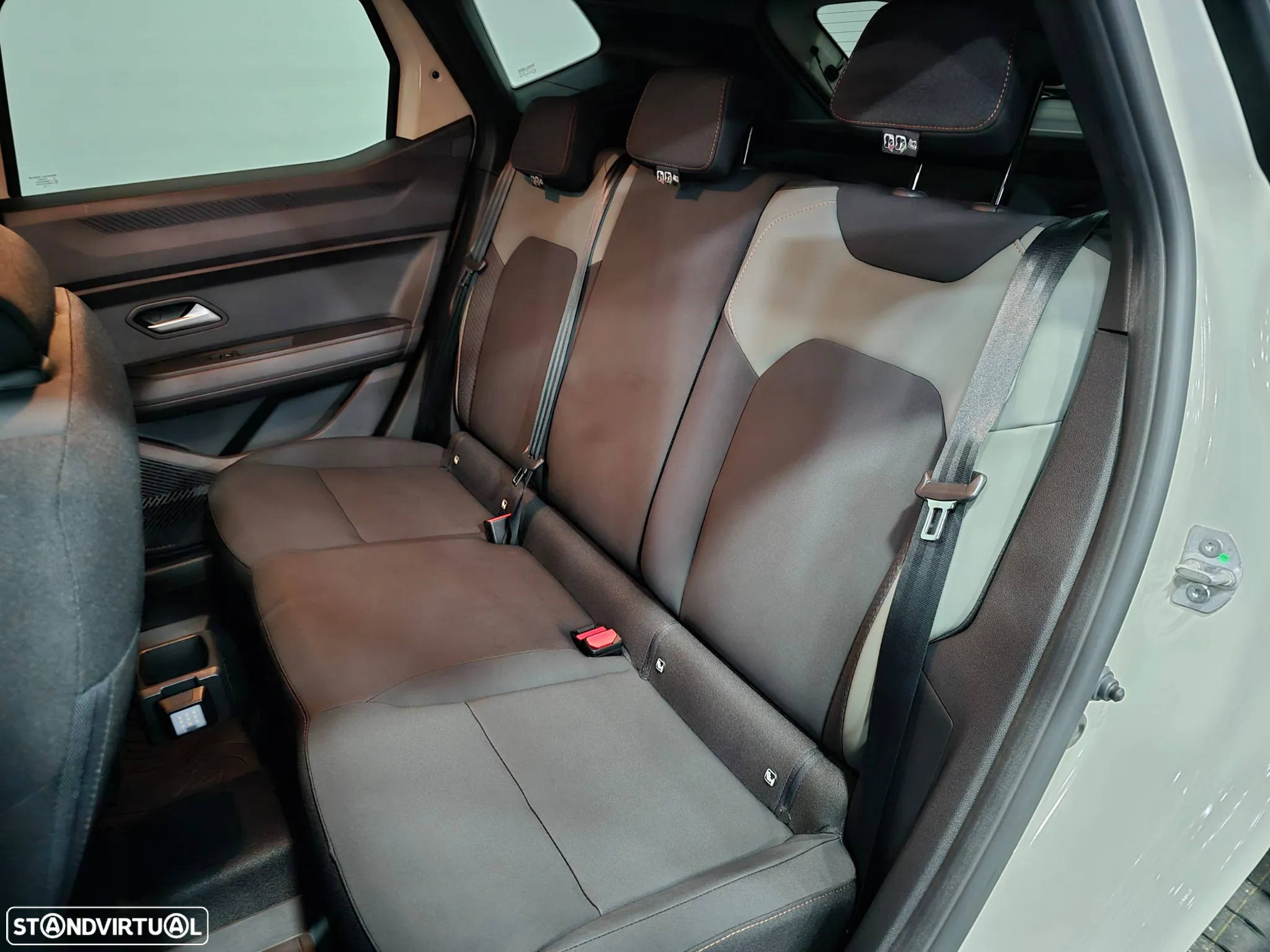 Dacia Duster 1.0 TCe ECO-G Extreme Bi-Fuel - 15