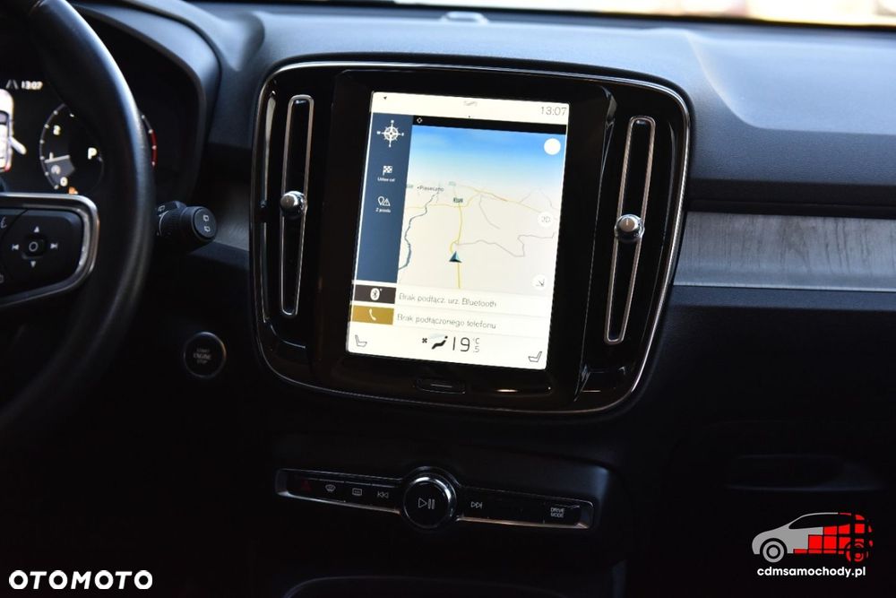 Volvo XC 40 - 28