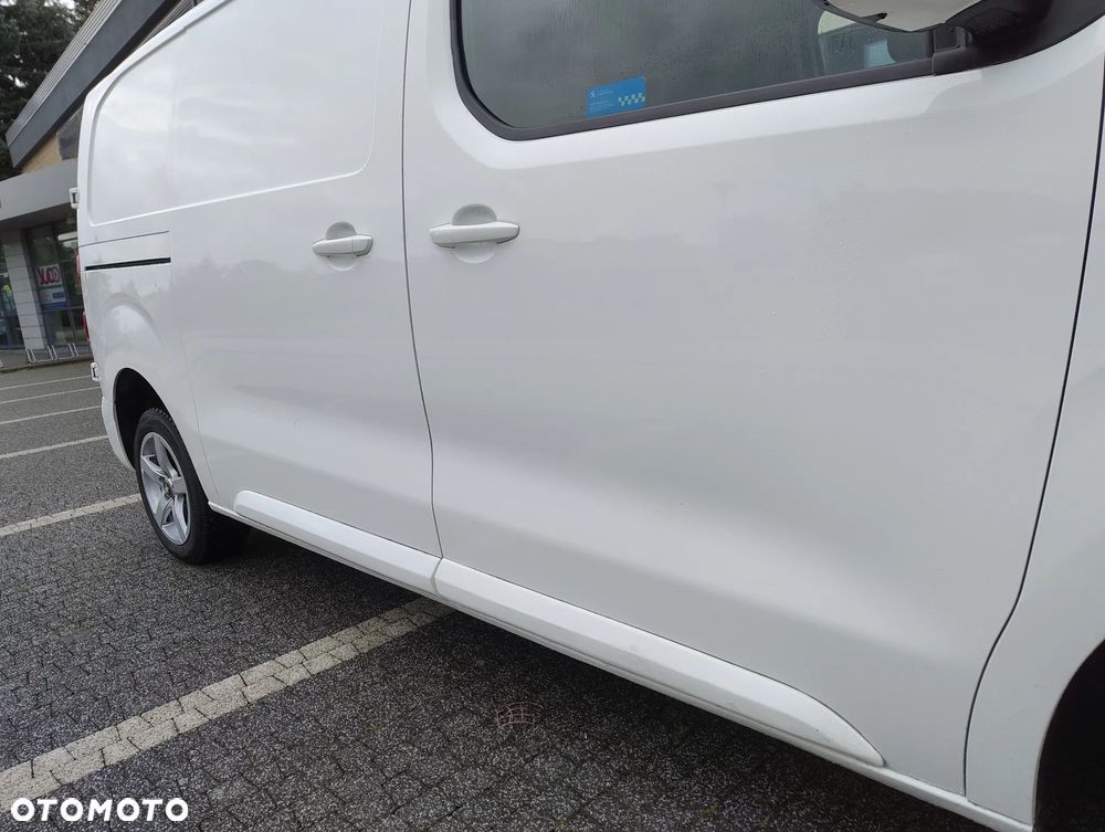 Peugeot EXPERT NOWY MODEL 1.6 HDI (101KM) AUTOMAT (L2H1) (EURO,6) KLIMA WEBASTO FULL OPCJA STAN IDEALNY NIE MA RDZY 100% BEZWYPADKOWY SERWIS A.S.O. DO KOŃCA ! ! ! - 30