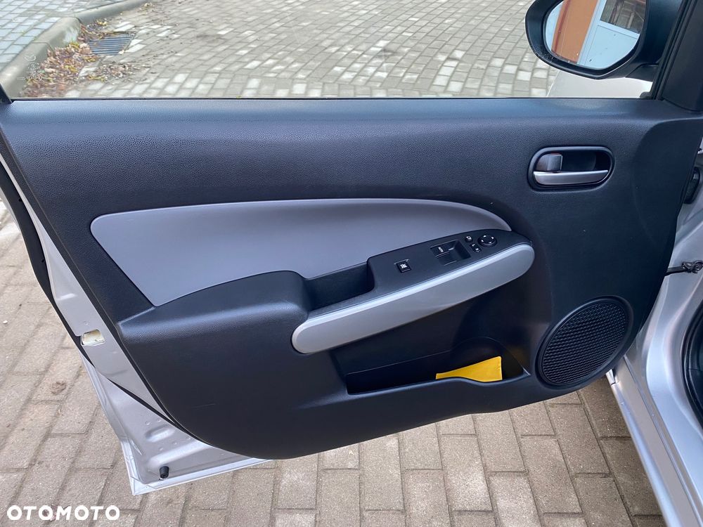 Mazda 2 1.3 Dynamic - 26