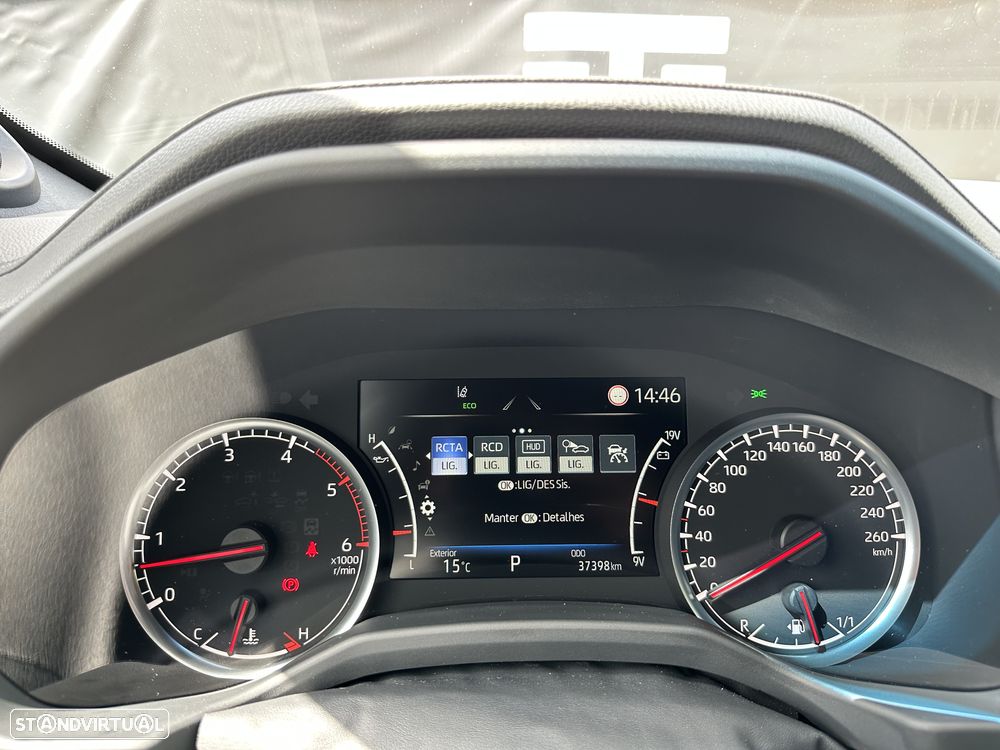 Toyota Land Cruiser 300 70th Anniversary - 21