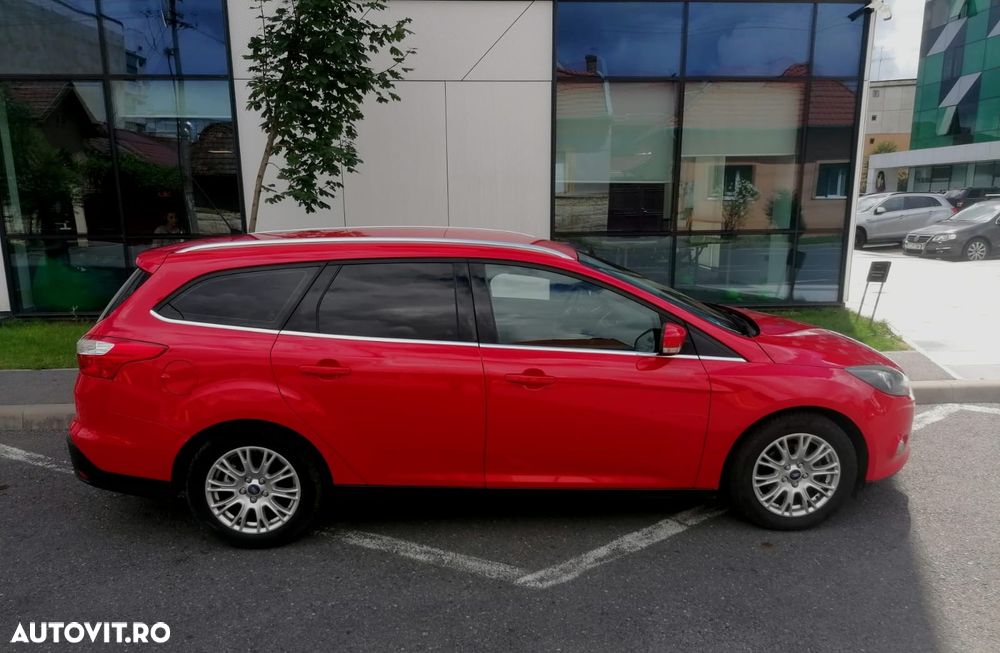 Ford Focus - 28