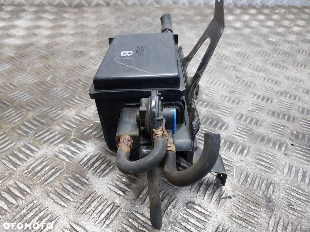 FILTR WĘGLOWY HONDA CIVIC VIII SEDAN 1.3 IMA - 4