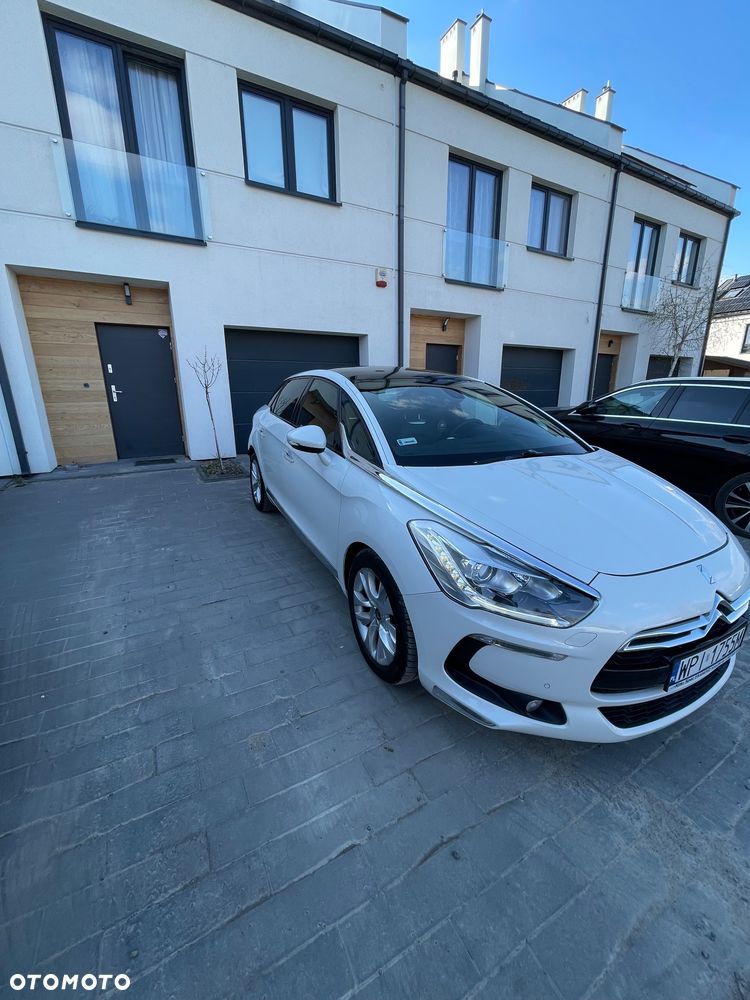 Citroën DS5 1.6 e-HDi Chic MCP - 5