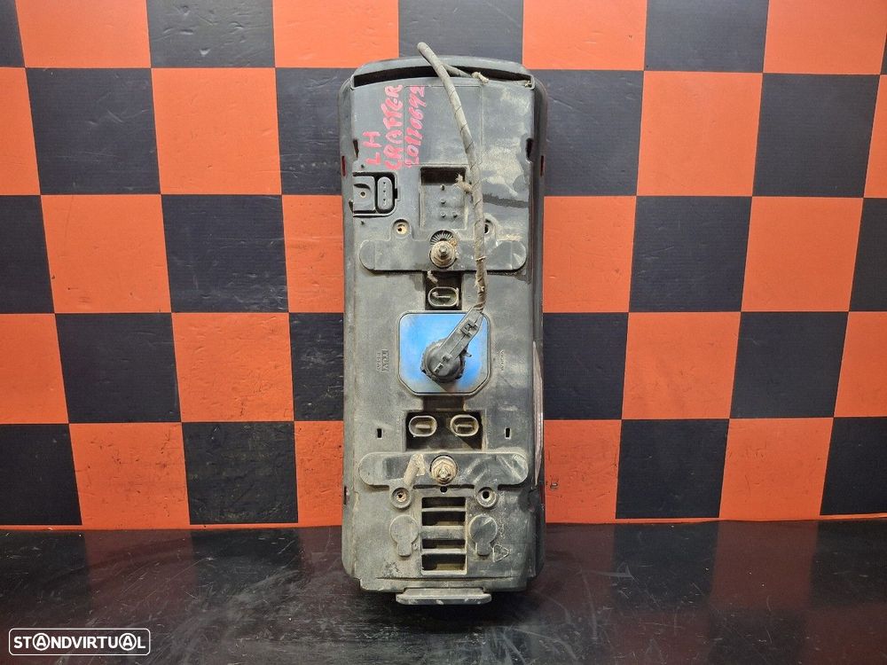 Farolim Stop Esquerdo Volkswagen Crafter 30-50 Caixa (2E_) - 3