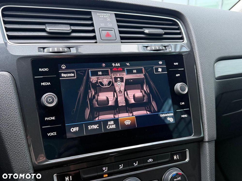 Volkswagen Golf 1.5 TSI BMT Comfortline DSG - 31