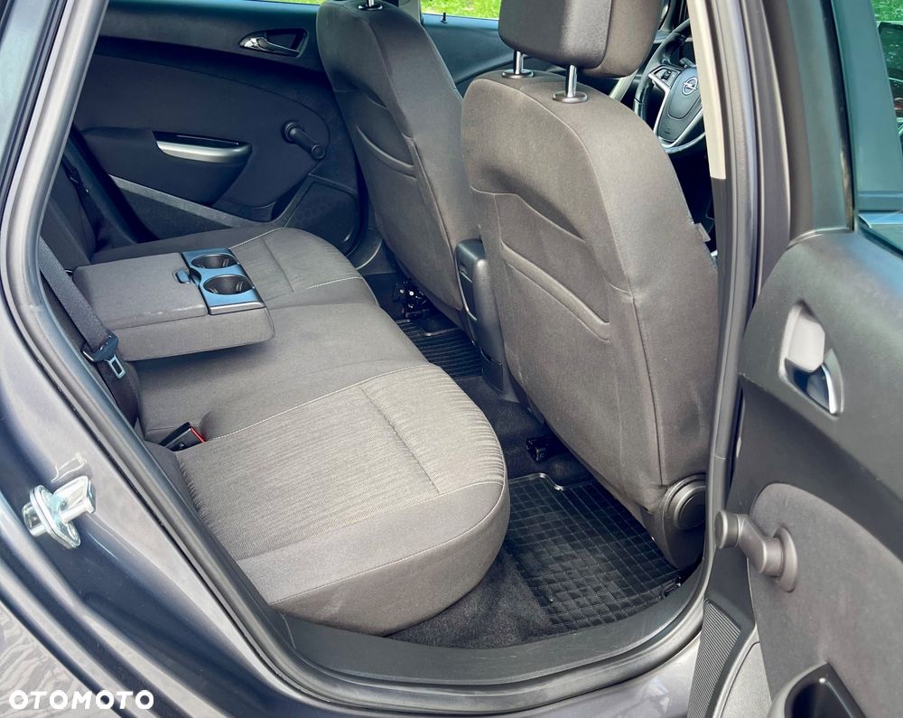 Opel Astra 1.7 CDTI DPF Cosmo - 27