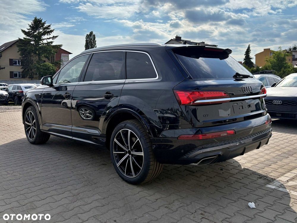 Audi Q7 - 3