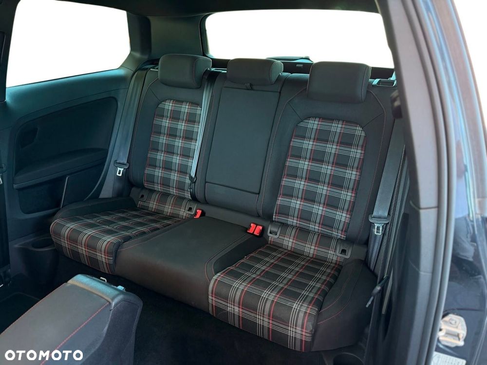 Volkswagen Golf 2.0 TSI BMT GTI Performance - 25
