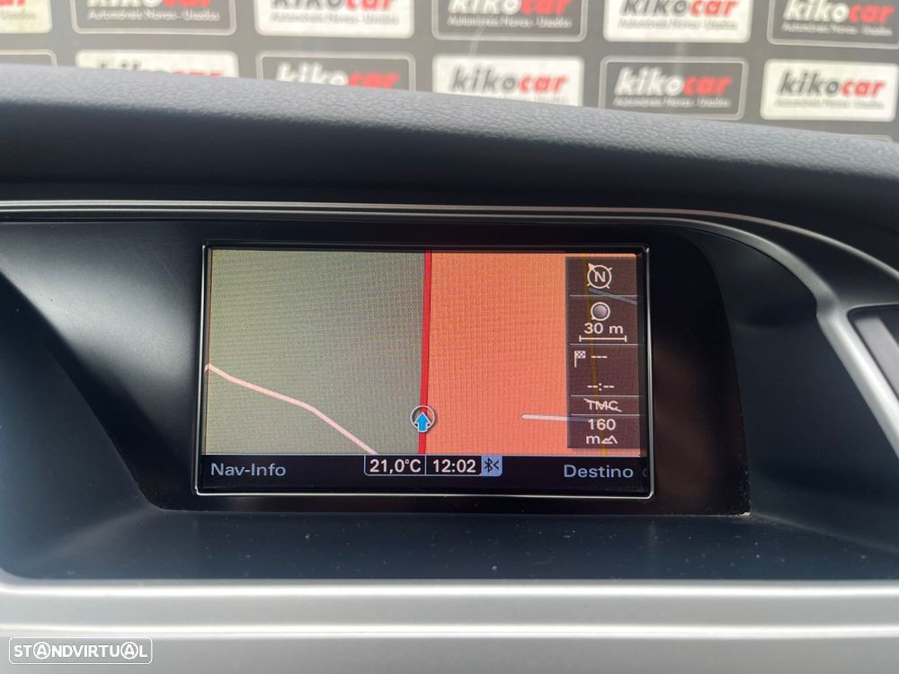 Audi A4 Avant 2.0 TDI Business Line Sport - 33