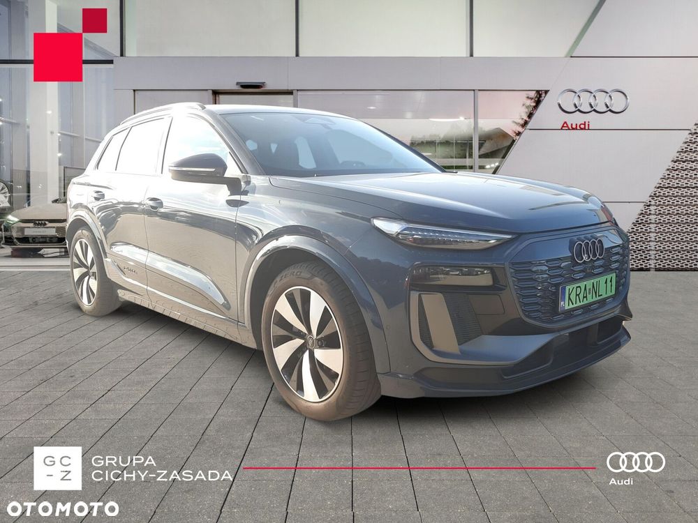 Audi Q6 e-tron - 8