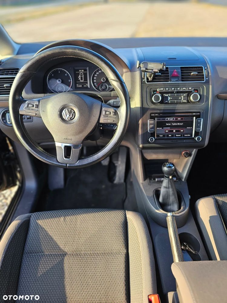 Volkswagen Touran 1.6 TDI DPF Comfortline - 8
