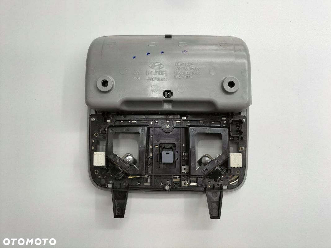 Lampka kabiny Hyundai i30 928002LXXX - 4