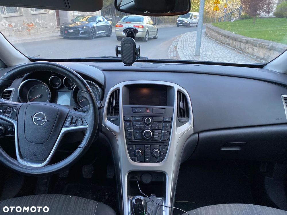 Opel Astra 1.3 CDTI DPF EcoFLEX Start/Stop Design Edition - 14
