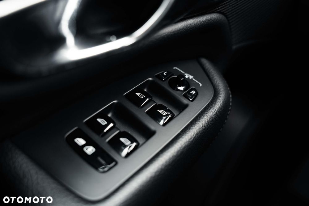 Volvo XC 90 T6 AWD Momentum - 31
