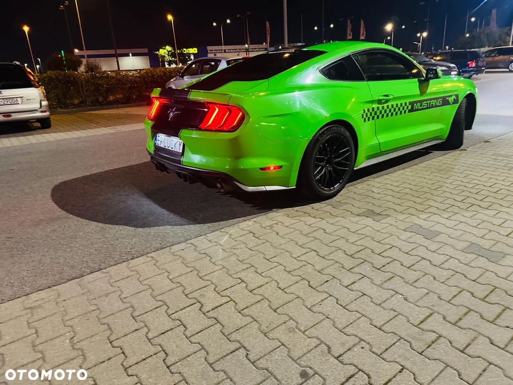 Ford Mustang 2.3 EcoBoost - 8