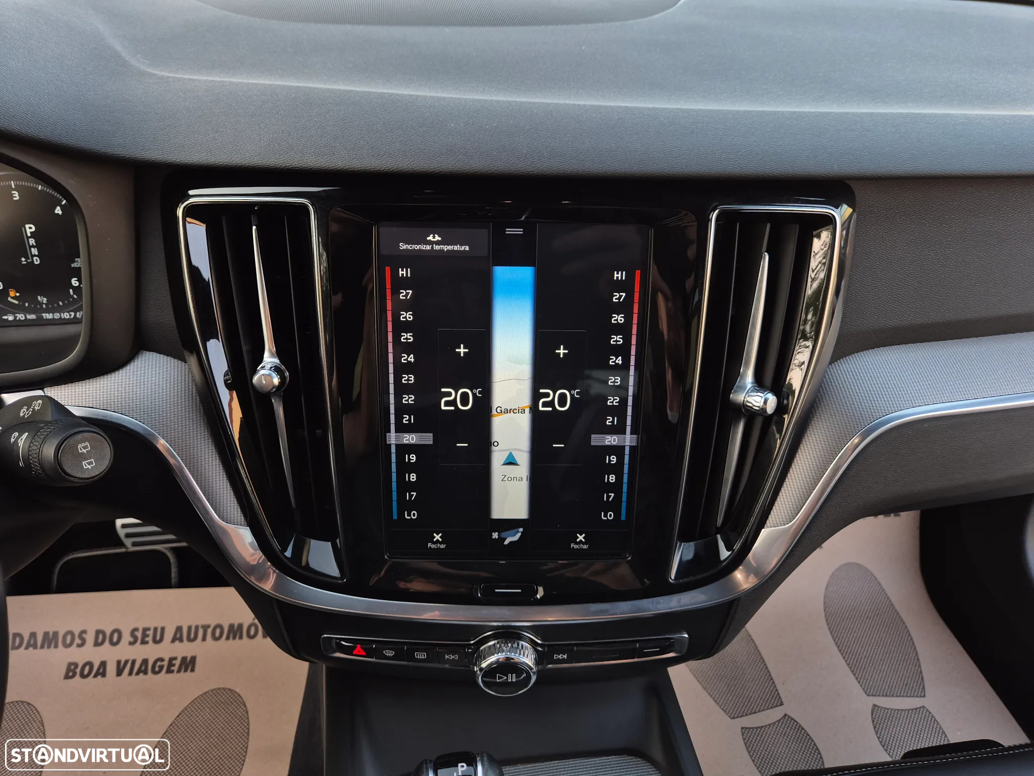 Volvo V60 2.0 D4 R-Design Geartronic - 40