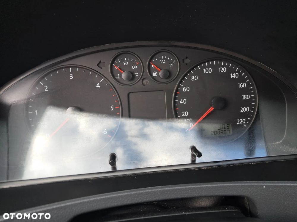 Volkswagen Transporter Caravelle Kurz Comfortline - 14