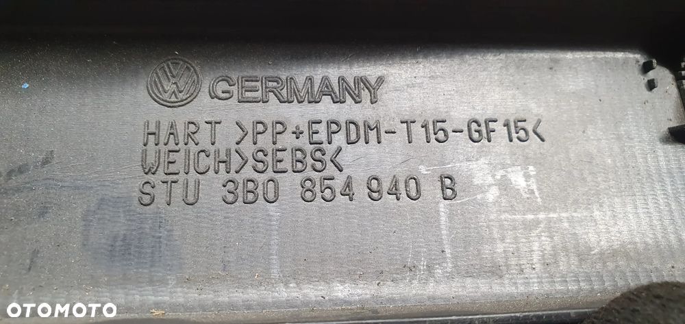 Listwa drzwi prawy przód przednia prawa VW Passat B5 3B0854940B - 5