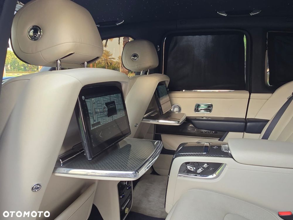Rolls-Royce Cullinan - 17