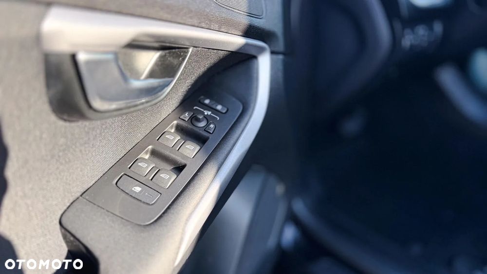 Volvo V40 D2 Geartronic Kinetic - 15