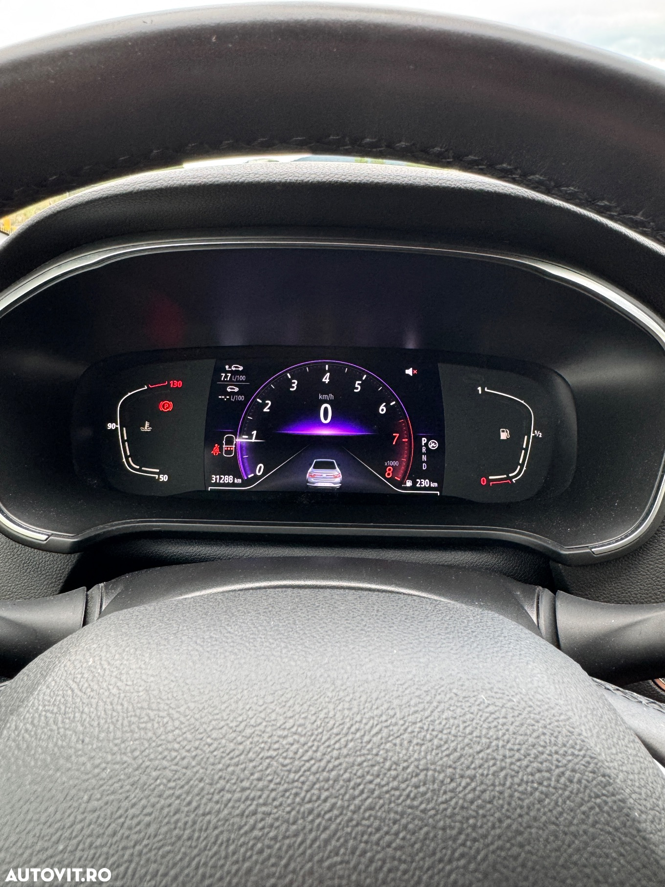 Renault Megane TCe 140 EDC GPF Equilibre - 13