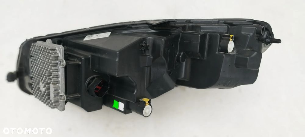 Jaguar E Pace E-Pace 2017- X540 Prawy Mid Led Oryginał J9C3-13W029-EC - 5