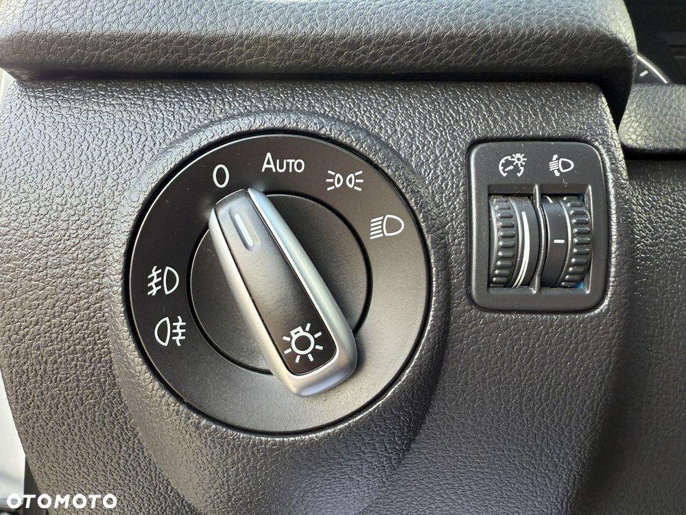 Volkswagen Tiguan - 35