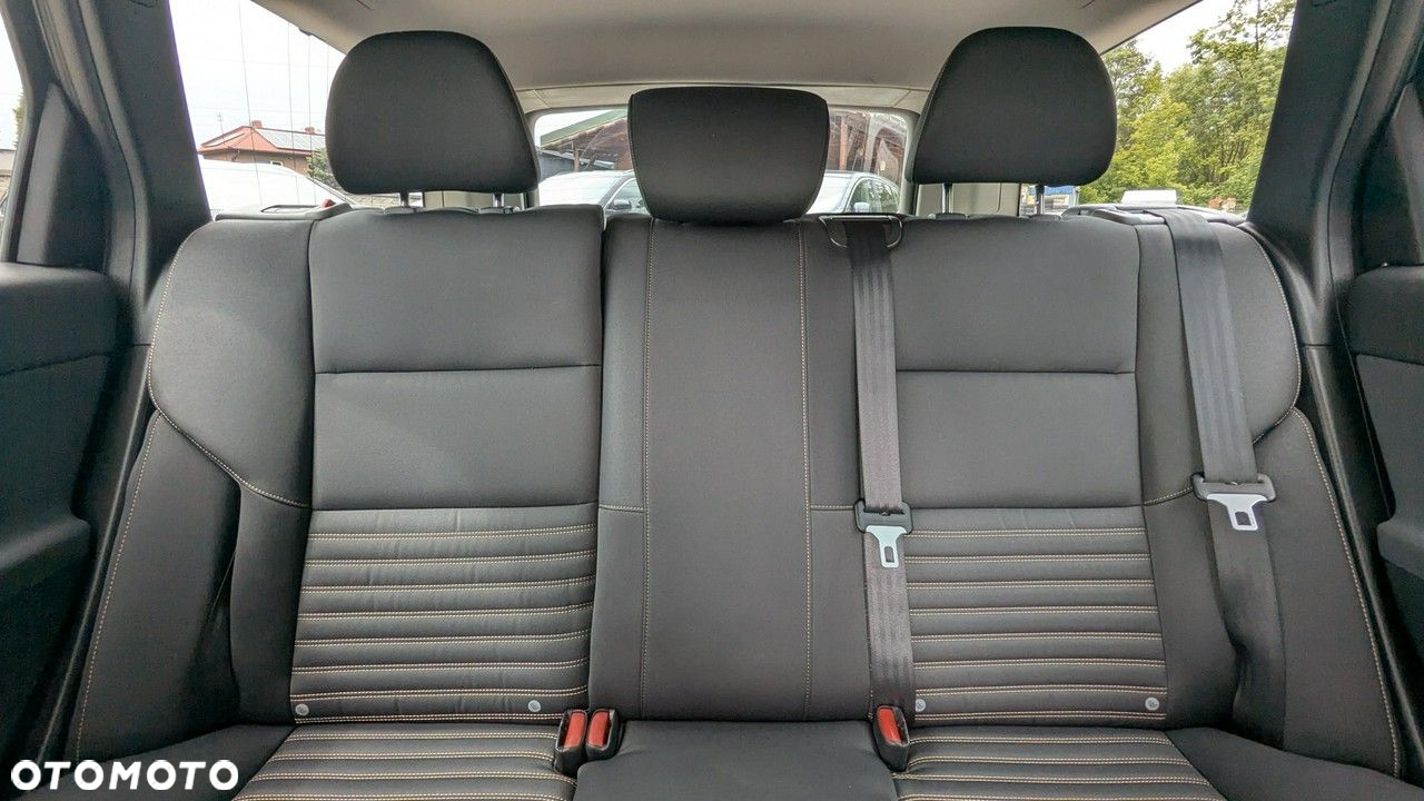 Volvo V50 - 17