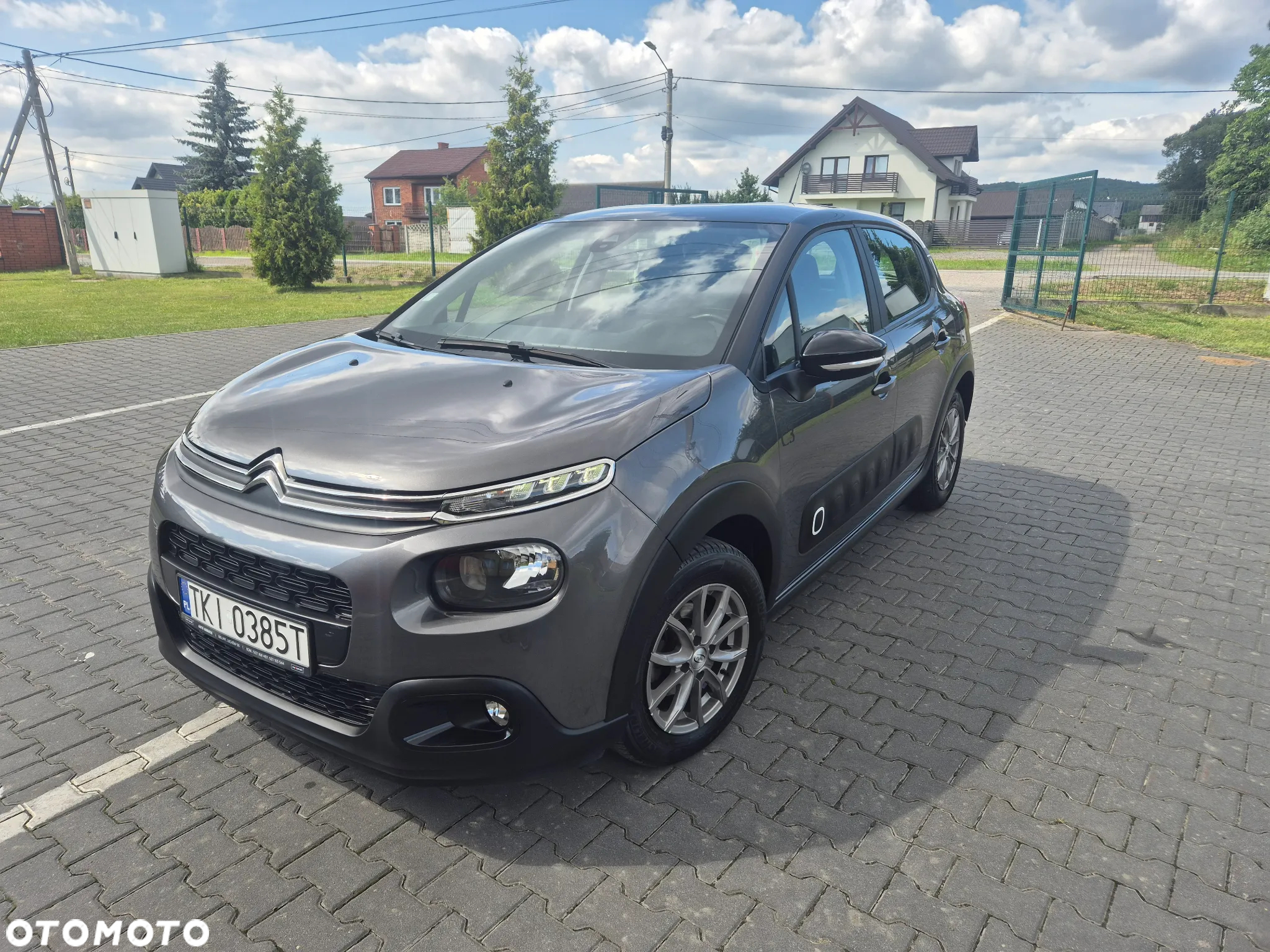 Citroën C3 1.2 PureTech Plus - 2