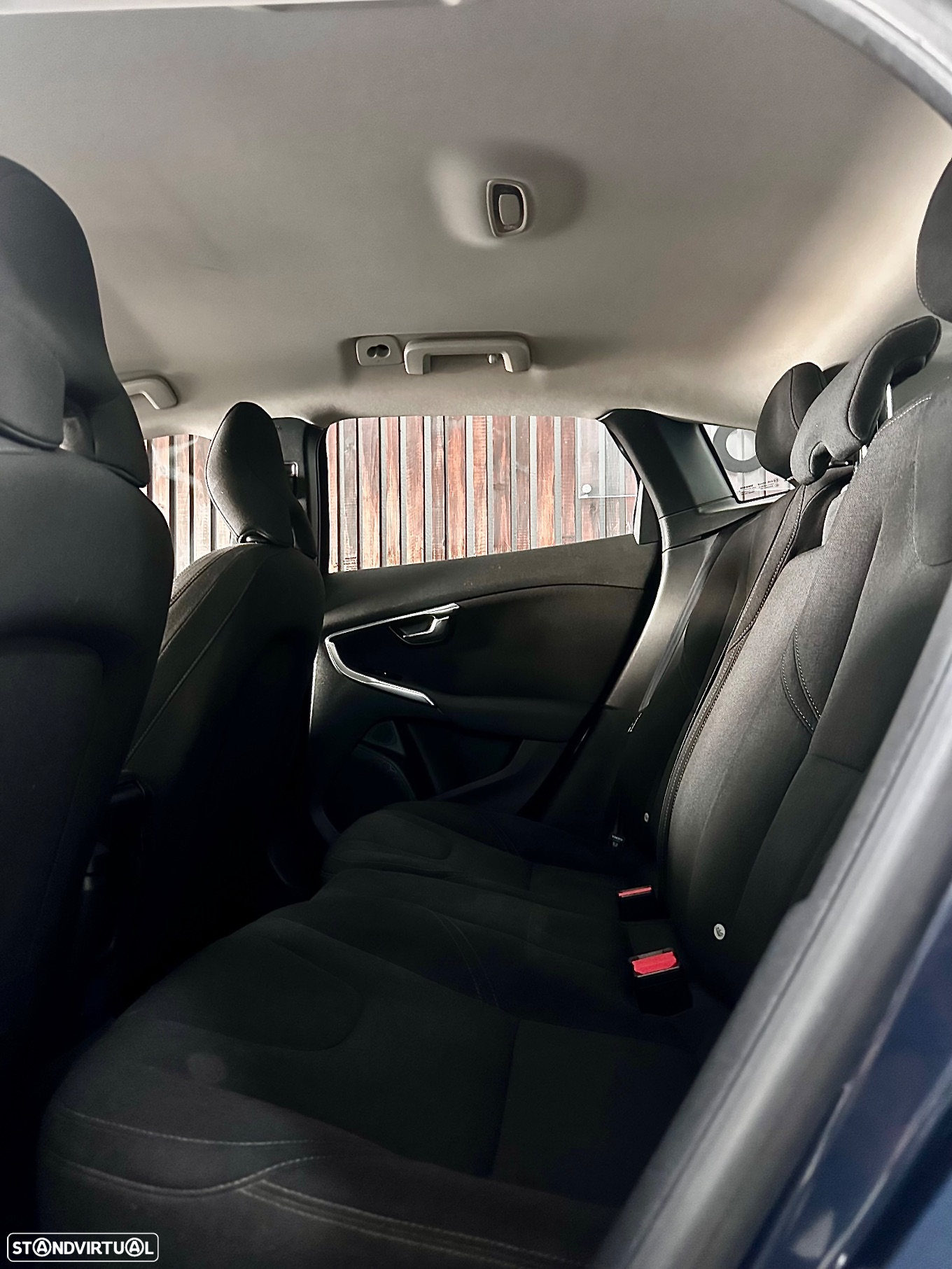 Volvo V40 2.0 D2 Kinetic - 10