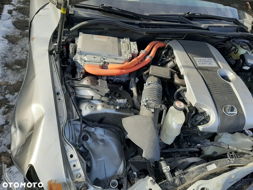 Lexus IS 300h Comfort - 14