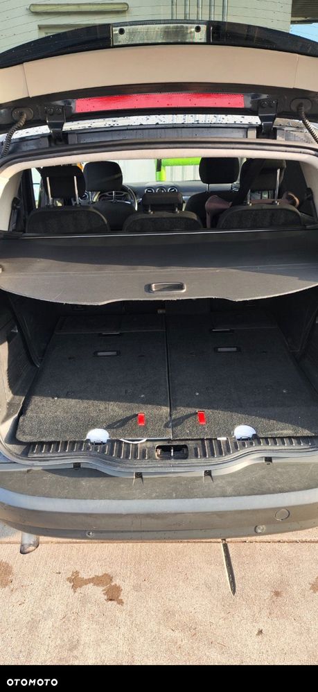Ford S-Max 2.0 TDCi DPF Titanium - 14