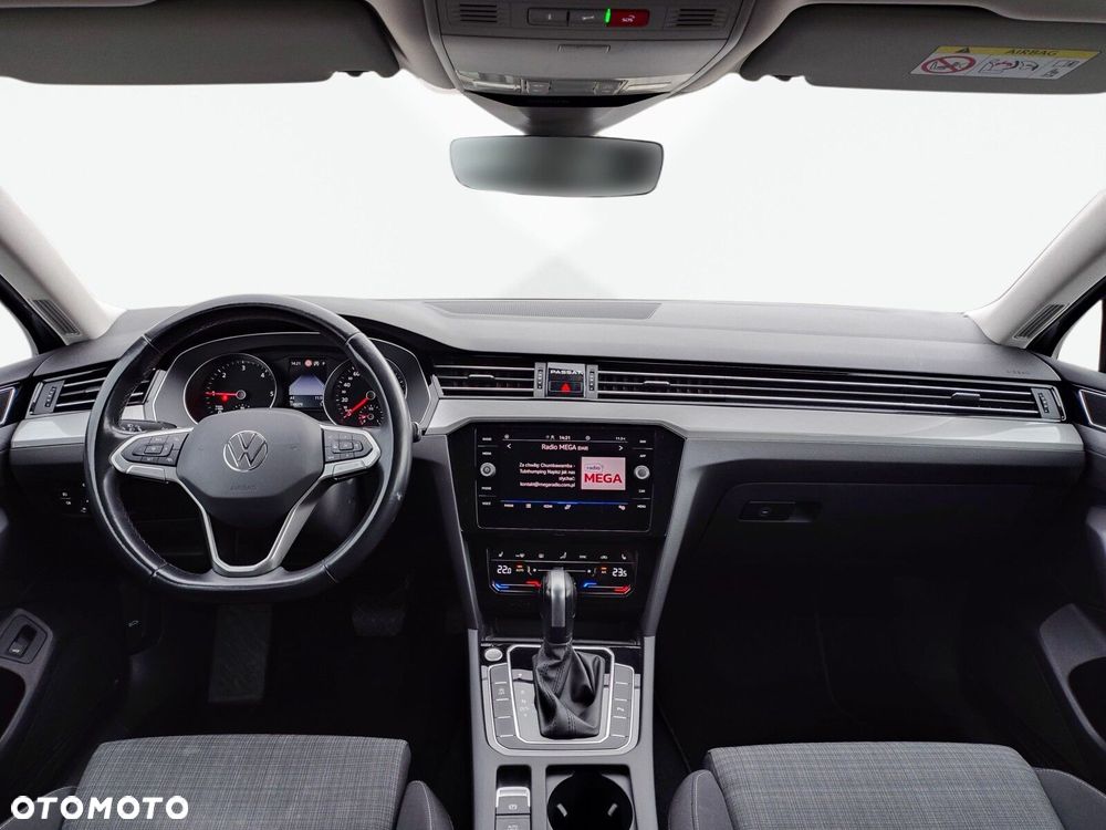 Volkswagen Passat Variant 2.0 TDI EVO Business DSG - 11