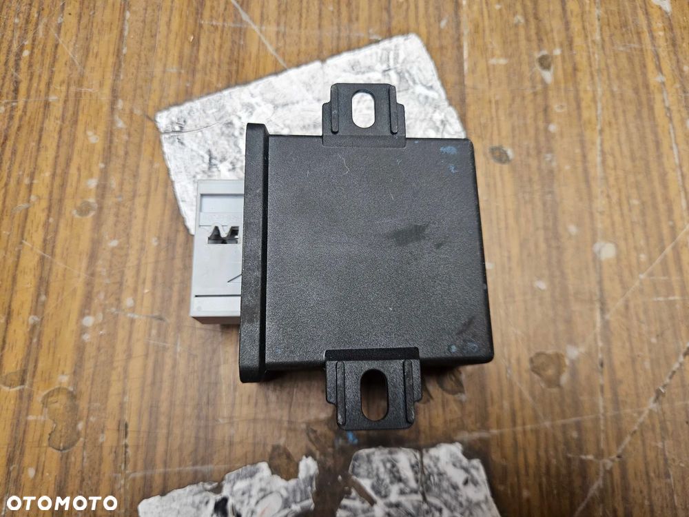 Moduł 8P0907357 C Sterownik Komputer Świateł Xenon Audi A6 C6 A4 B7 A3 8P - 8