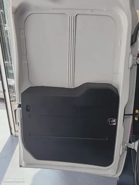 Fiat Doblo 1.3 MJ Easy  3Lugares - 36