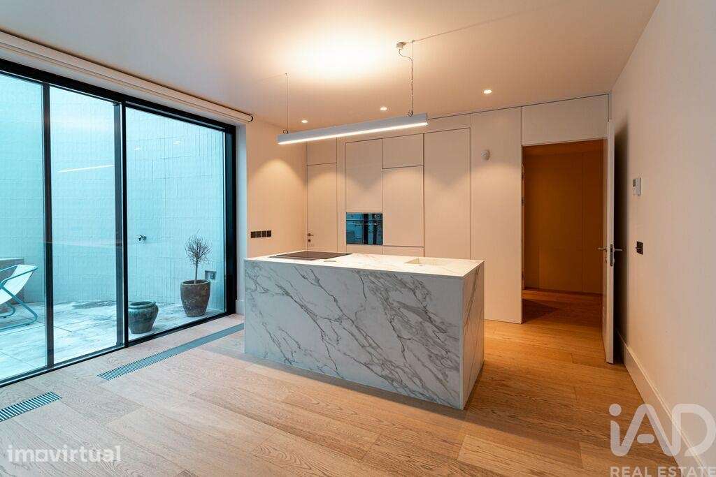 Apartamento T2 em Santa Maria Maior de 120,00 m2 - Grande imagem: 3/14