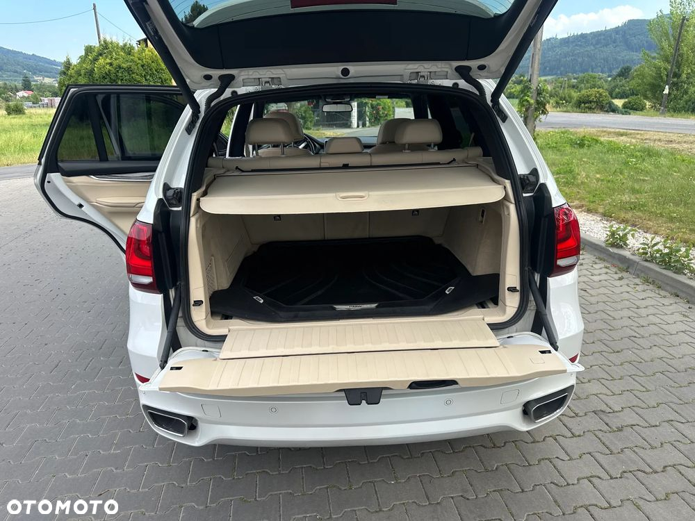 BMW X5 xDrive40d - 10