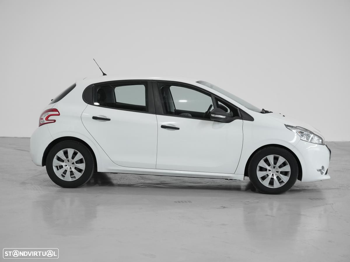 Peugeot 208 1.4 HDi Access - 2