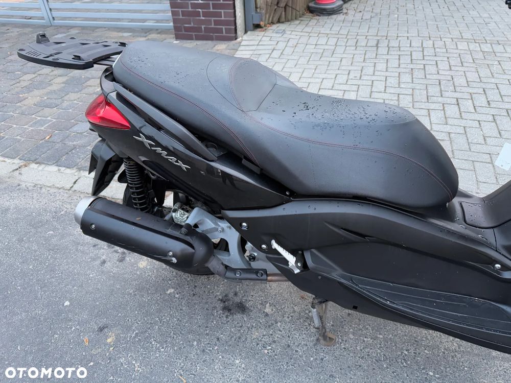 Yamaha X-max - 16