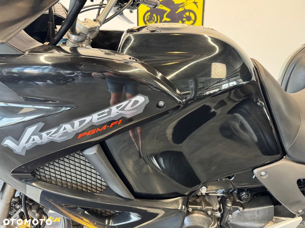 Honda XL - 21